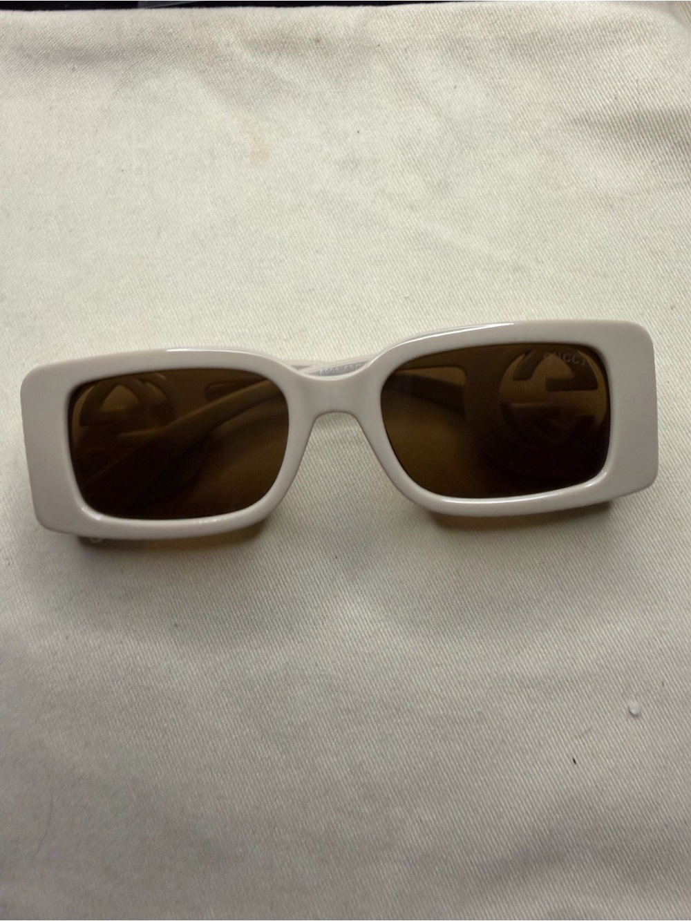 Gucci White Rectangular Sunglasses with Brown Lenses - Picture 2 of 6